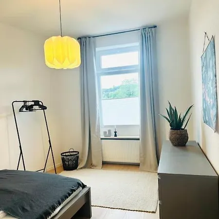 Wohntraum 140qm - 10 Personen - - Naehe Dus & Dortmund & Koeln & Essen * Wuppertal