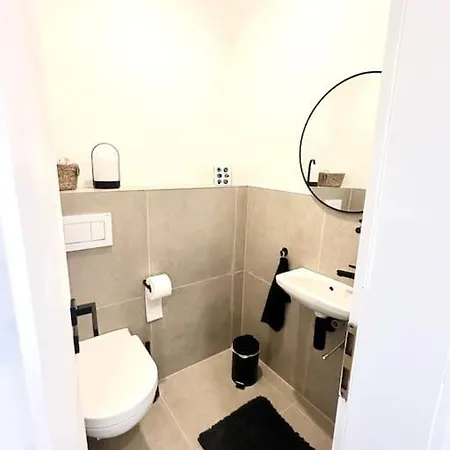 Apartmán Wohntraum 140qm - 10 Personen - - Naehe Dus & Dortmund & Koeln & Essen