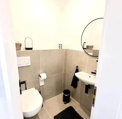 Appartement Wohntraum 140qm - 10 Personen - - Naehe Dus & Dortmund & Koeln & Essen